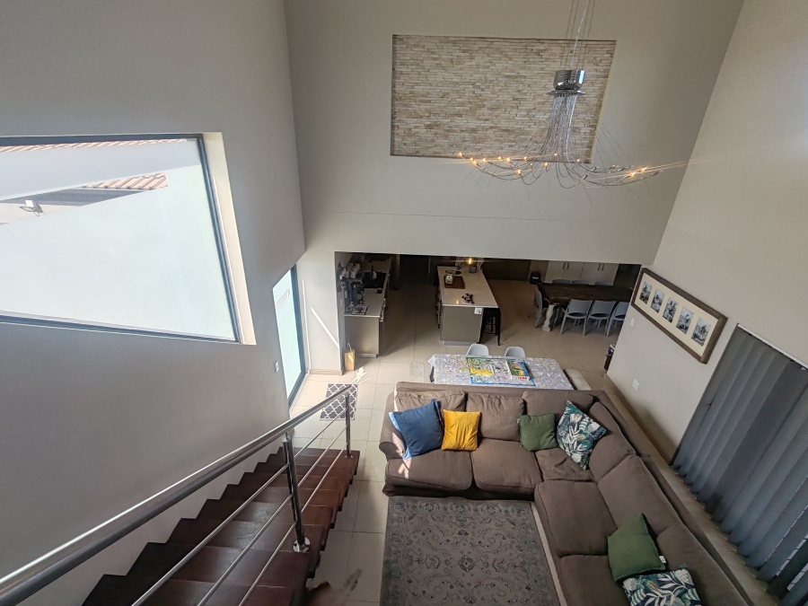 4 Bedroom Property for Sale in Country Club Western Cape